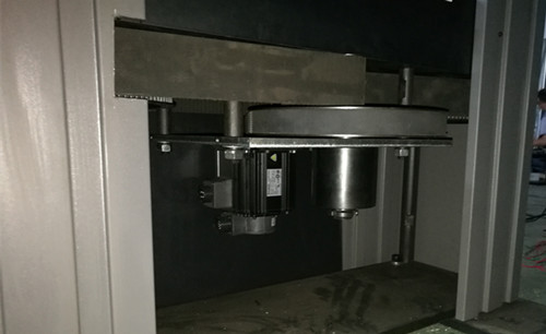 電子式萬能試驗機(jī)伺服電機(jī)的調(diào)節(jié)方法
